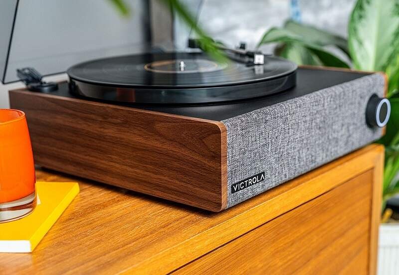 Gramofón Victrola VTA-78 hnedý