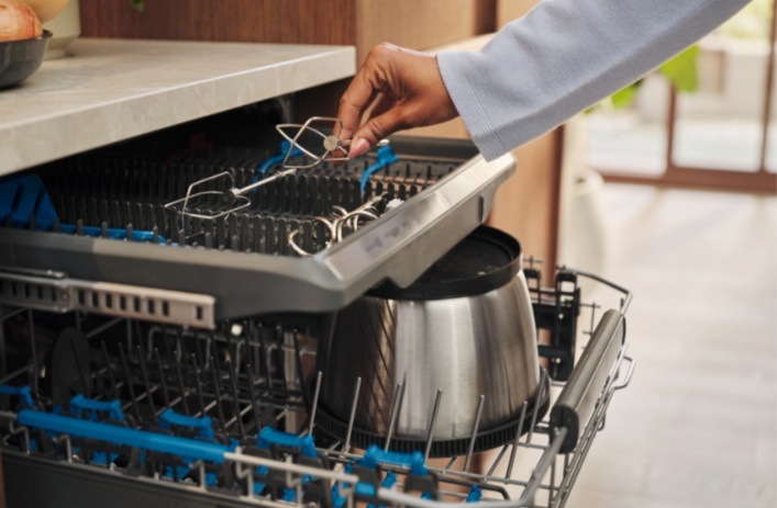 Ručný šľahač s misou Electrolux 500 Mattino 2.0 ESM4B sivý Electrolux ESM4B údržba