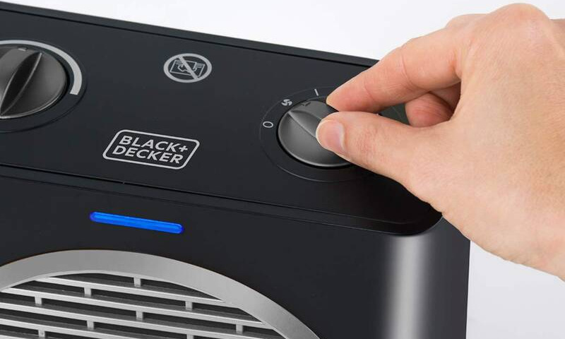 Teplovzdušný ventilátor Black+Decker BXSH2003E čierny border-width: 20px; margin: 20px;