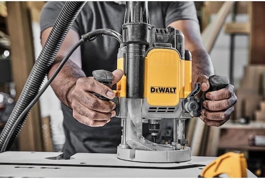 Fréza horná Dewalt DWE625KT 2 300W