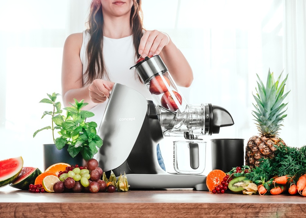 Odšťavovač Concept LO7250 Nutriboost čierny Odšťavovač Concept LO7250 Nutriboost čierny