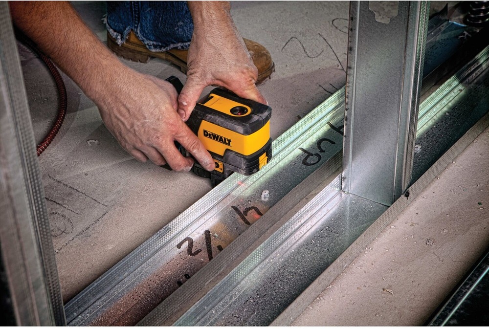 Krížový laser Dewalt DW0822-XJ