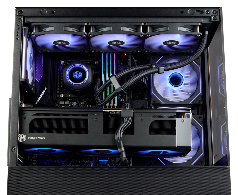 Case Cooler Master Elite 690 Wood čierna Bočný pohľad do skrine, ilustrujúci možnosť inštalácie až 10 ventilátorov.