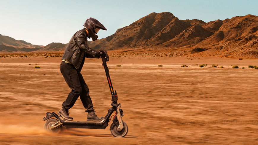 Elektrická kolobežka Segway GT3 Pro antracitová farba Elektrická kolobežka Segway GT3 Pro antracitová farba