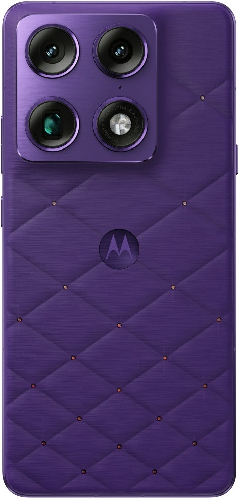 Mobilný telefón Motorola Signature Crystals by Swarovski 5G 16 GB / 512 GB fialový Zadná strana smartfónu Motorola Signature s luxusným dizajnom Crystals by Swarovski