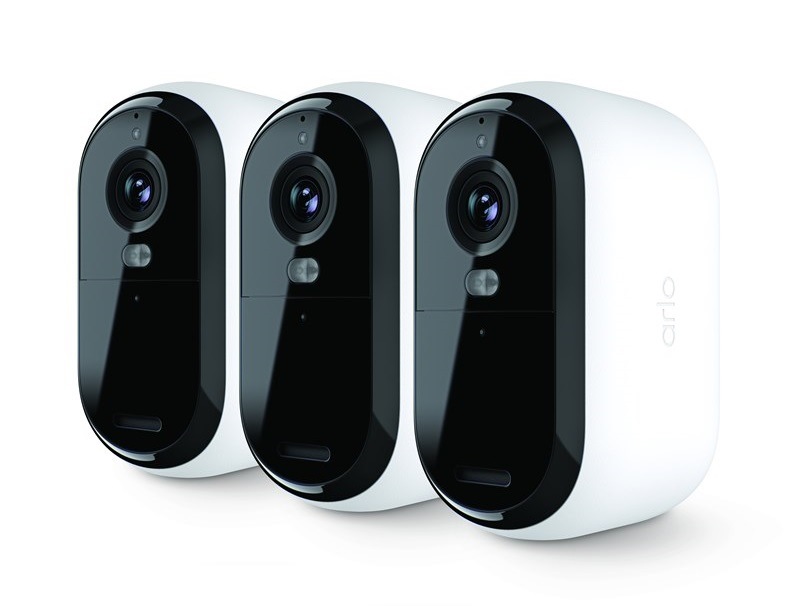IP kamera Arlo Essential Gen.2 2K Outdoor Security, 3 ks biela