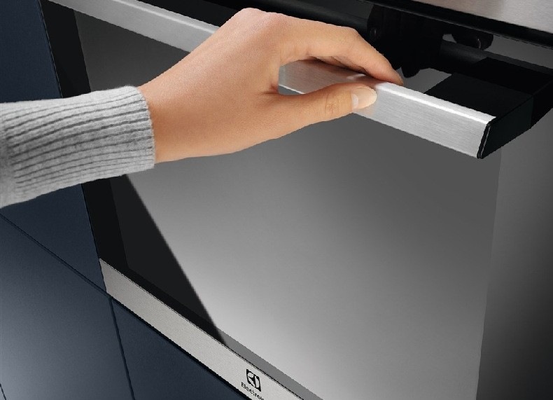 Rúra Electrolux 600 FLEX EOF3H50X čierna/nerez Rúra Electrolux 600 FLEX EOF3H50X čierna/nerez