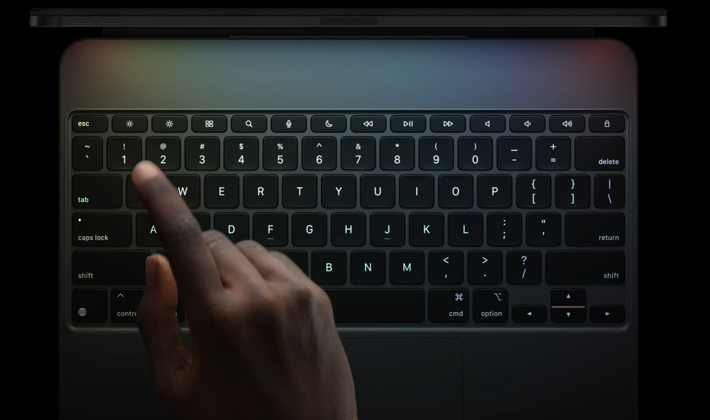 Tablet Apple iPad Pro 13" M4 WiFi 256GB štandardné sklo - strieborný Tablet Apple iPad Pro 13" M4 WiFi 256GB štandardné sklo - strieborný