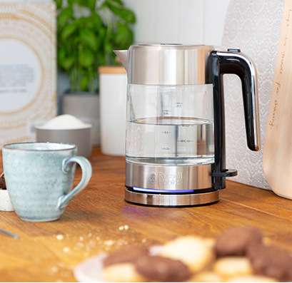 Rýchlovarná kanvica RUSSELL HOBBS 24191-70 Compact Home Glass sklo Rýchlovarná kanvica RUSSELL HOBBS 24191-70 Compact Home Glass sklo