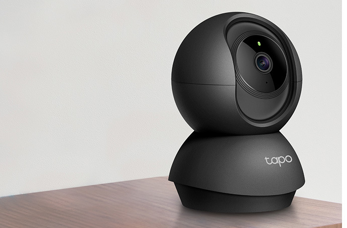 IP kamera TP-Link Tapo C211 čierna