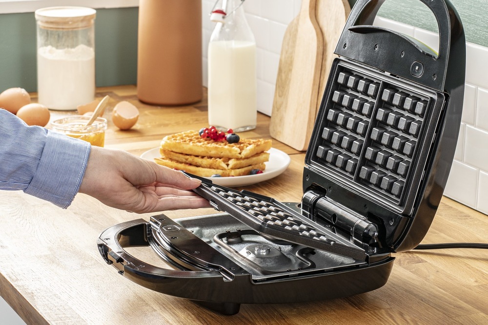 Sendvičovač Tefal SNACK TIME SW341D12 čierny/chróm