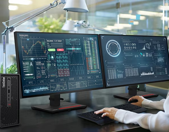 Stolný počítač Lenovo ThinkStation P3 Ultra SFF Gen 2 čierny Lenovo ThinkStation P3 Ultra SFF Gen 2 chráni vaše dáta vďaka sade ThinkShield
