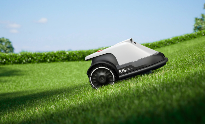 Robotická kosačka Anker eufy E15