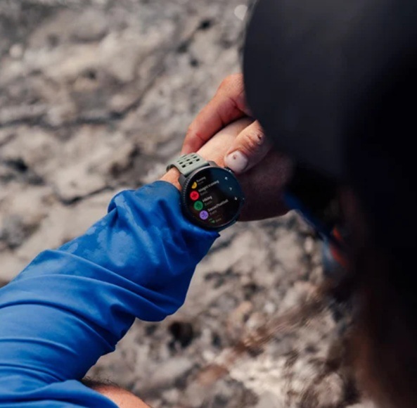 Inteligentné hodinky Suunto Vertical 2 oranžové