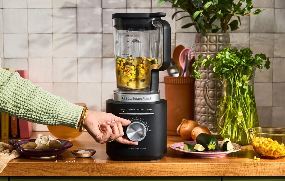Stolný mixér KitchenAid 5KSB2073EBM čierny