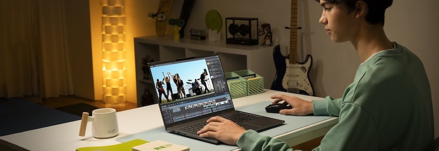 Notebook Acer Aspire 14 AI (A14-I71M-7679) strieborný Notebook je vybavený 8-jadrovým procesorom Intel Core Ultra 5, ktorý poskytuje dostatočný výkon pre plynulý chod aplikácií.