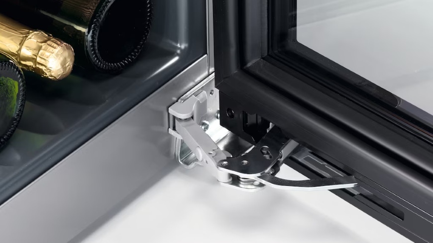 Vínotéka Miele KWT 7112 nerez Vínotéka Miele KWT 7112 nerez