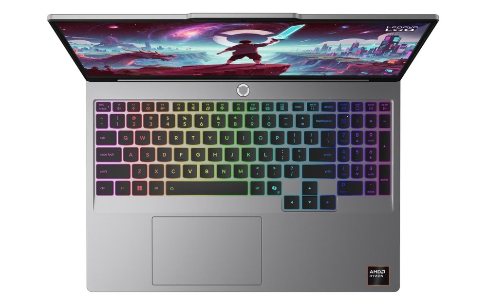 Notebook Lenovo LOQ 15AHP11 sivý Pohľad zhora na RGB klávesnicu notebooku Lenovo LOQ 15AHP11