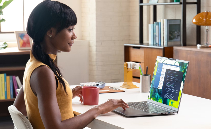 Acer Aspire 16, šedá