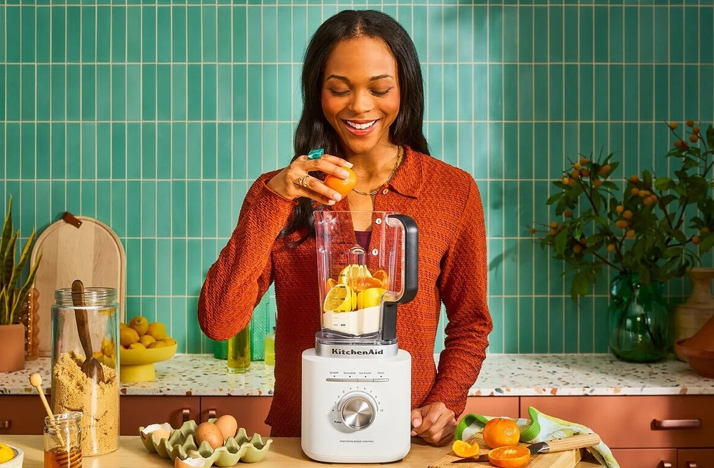 Stolný mixér KitchenAid 5KSB2073EPL krémový