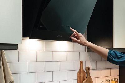 Odsávač pár Gorenje Simplicity WHI6SYB čierny Odsávač pár Gorenje Simplicity WHI6SYB čierny