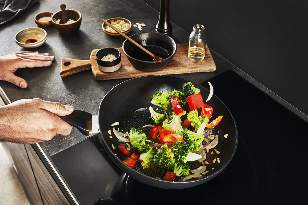 Panvica WOK Tefal Unlimited G2551972, 28 cm