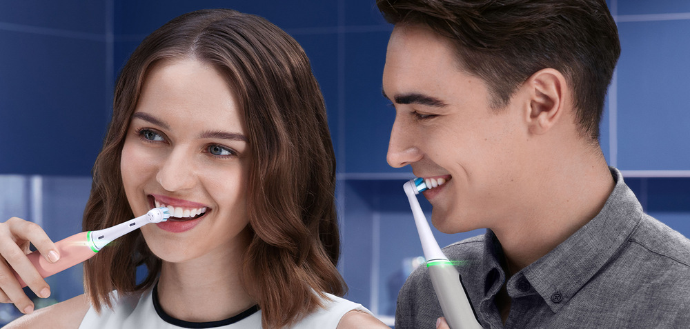 Zubná kefka Oral-B iO6 White Zubná kefka Oral-B iO Series 6 Black Onyx