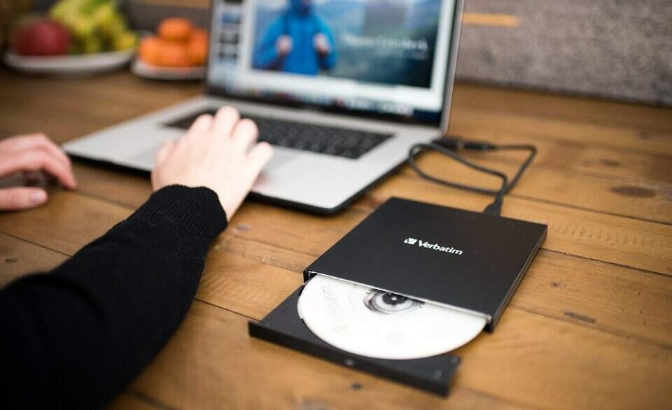 Externá Blu-ray napaľovačka Verbatim Slimline USB 3.1 Gen 1 USB-C čierna Externá Blu-ray napaľovačka Verbatim Slimline USB 3.1 Gen 1 USB-C čierna