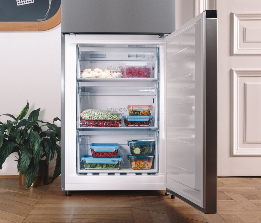 Chladnička s mrazničkou Gorenje G600 N62CS2XL4 nerez Kombinovaná chladnička Gorenje N62CS2XL4, nerez, Technológia NoFrost Plus zabraňuje tvorbe námrazy v mrazničke