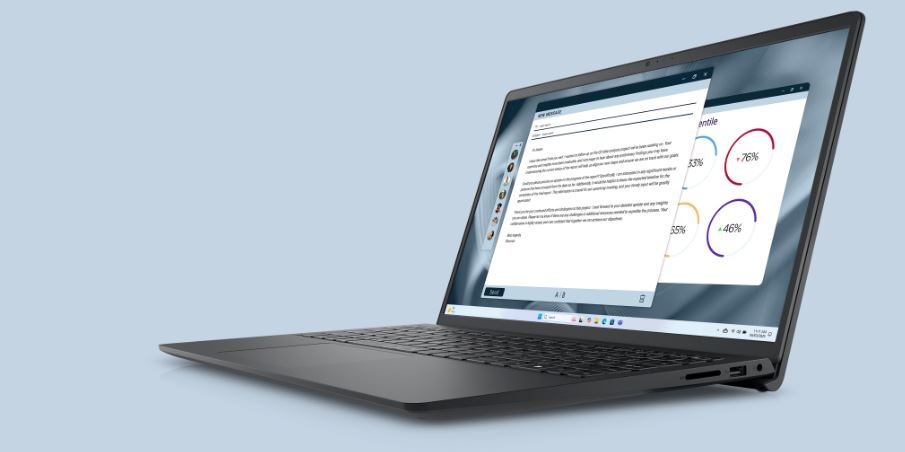 Dell Pro 15 Essential PV15250 otvorený notebook spredu