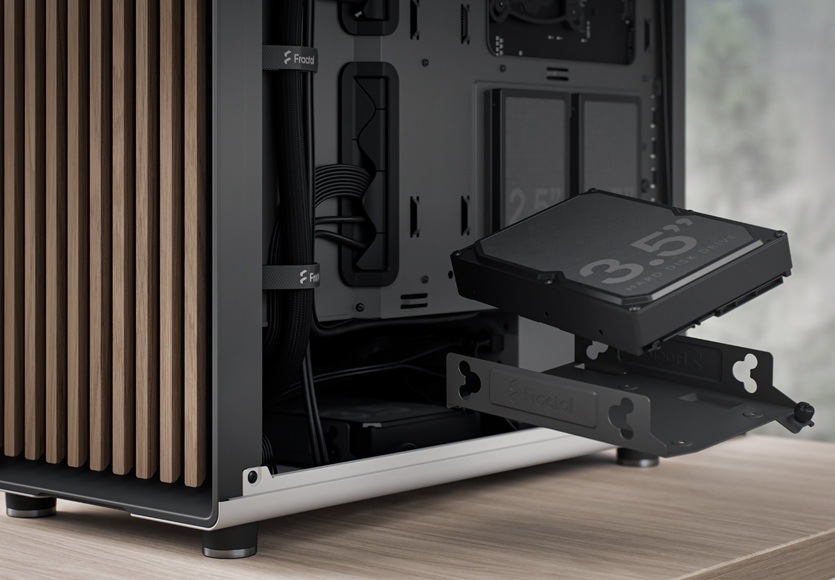 Case FRACTAL DESIGN North Charcoal Black Tempered Glass Light Tint čierna