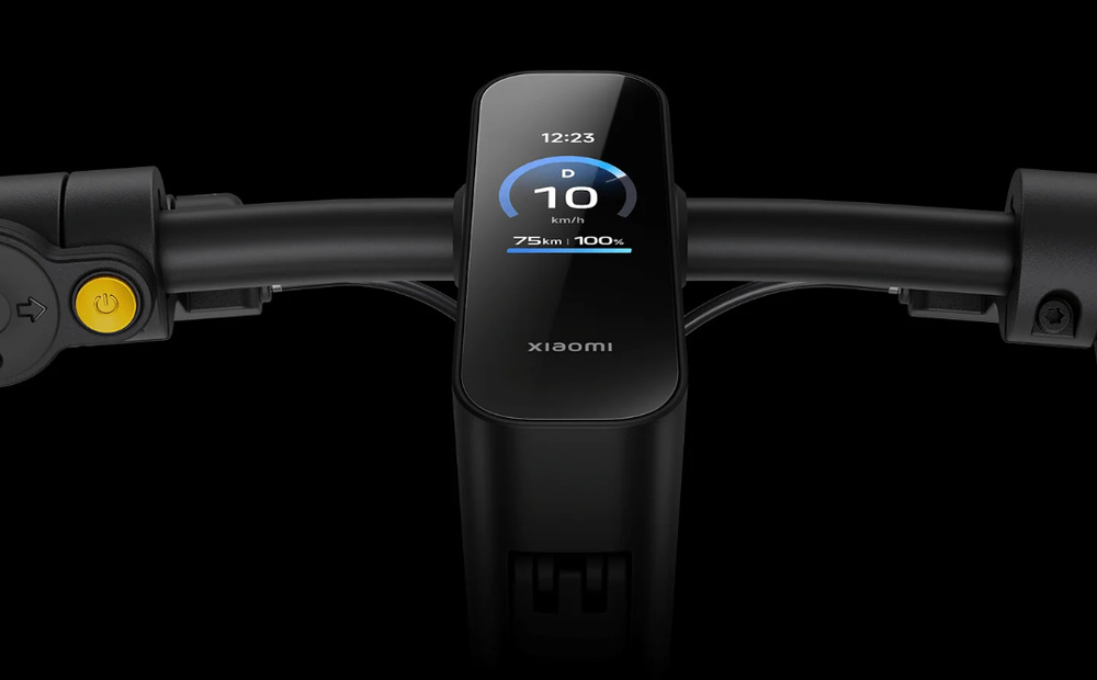 Xiaomi Electric Scooter 6 Ultra má krásny 3" farebný TFT displej
