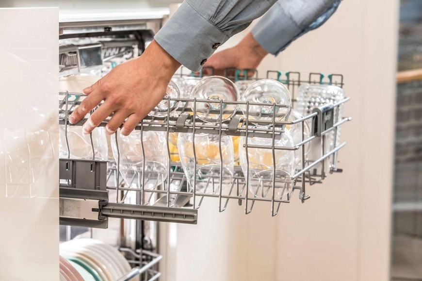 Umývačka riadu Gorenje Superior GV693A60UVAD Super Tichá Vstavaná umývačka Gorenje GV693A60UVAD, Total AquaStop