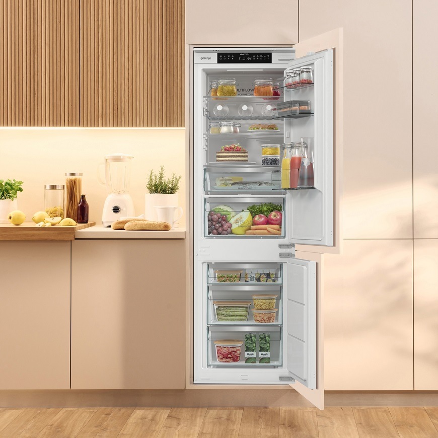 Chladnička s mrazničkou Gorenje G600 NRKI517E61WF biela „Vstavaná