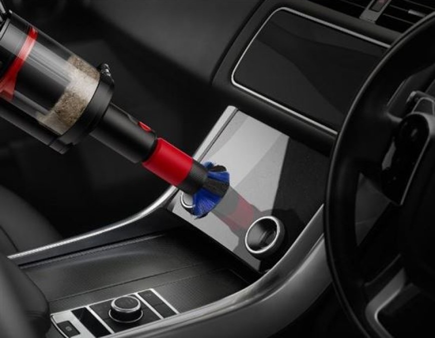 Sada príslušenstva Dyson DS-974561-01 čierna Sada príslušenstva Dyson DS-974561-01 upratujúci interiér automobilu