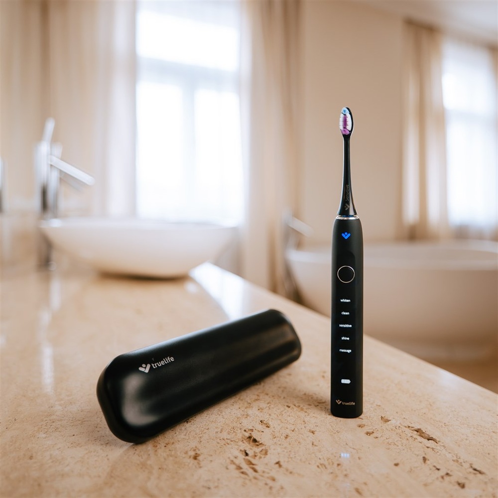 Zubná kefka TrueLife SonicBrush Clean70 UV Black čierna Zubná kefka TrueLife SonicBrush Clean70 UV Black čierna