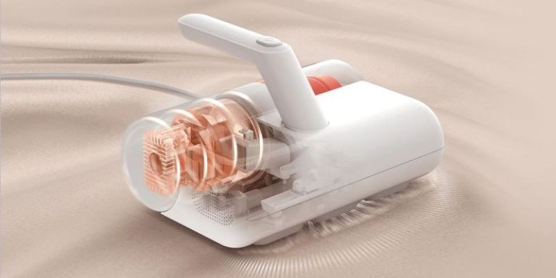 Ručný vysávač Xiaomi Dust Mite biely Ručný vysávač Xiaomi Dust Mite biely