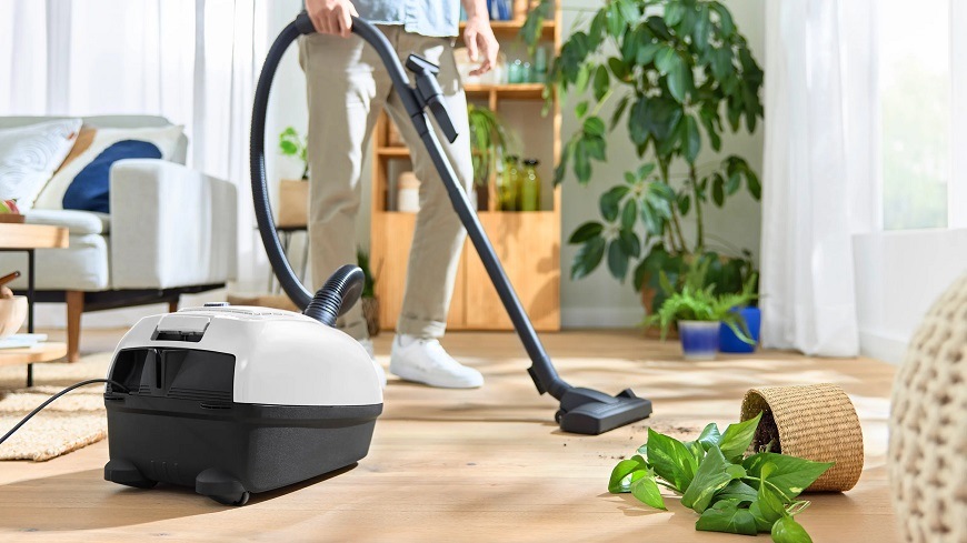 Podlahový vysávač Bosch Serie 4 BGL38WH2 BOSBGL38WH2_03