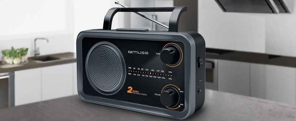 Rádioprijímač MUSE M-06DS čierny MUSE M-06SW