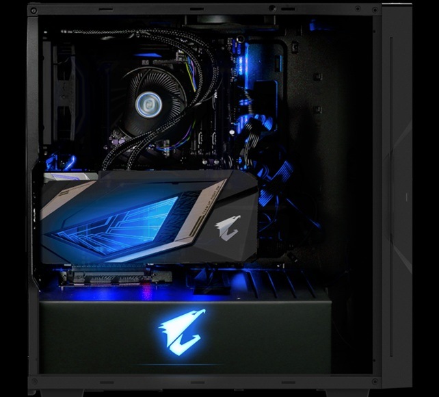 Case GIGABYTE AORUS AC300G čierna