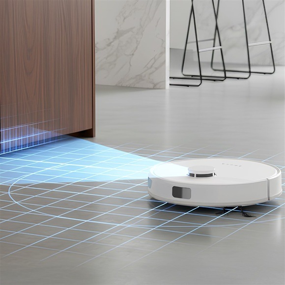 Robot monitorujúci priestor domácnosti.
