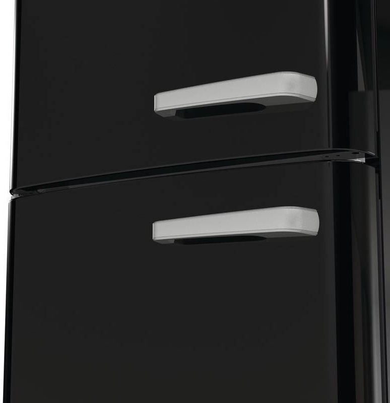 Chladnička s mrazničkou Gorenje Retro ONRK619DBK-L čierna
