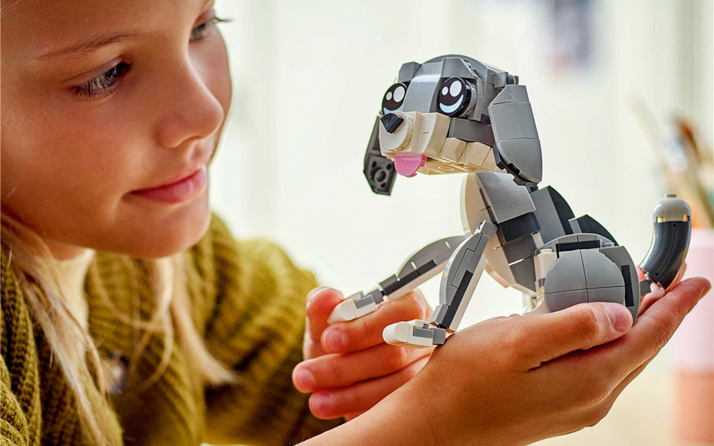 Stavebnica LEGO® Creator 3 v 1 31163 Hravá kočka Miska, myš, klbko, kosť a kôpka omrviniek dopĺňajú zvieratká a prinášajú ďalšie možnosti na hranie.