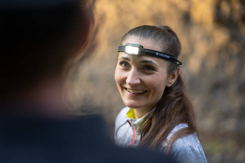 Čelovka LEDLENSER NEO 5R čierna/modrá Čelovka LEDLENSER NEO 5R čierna/modrá