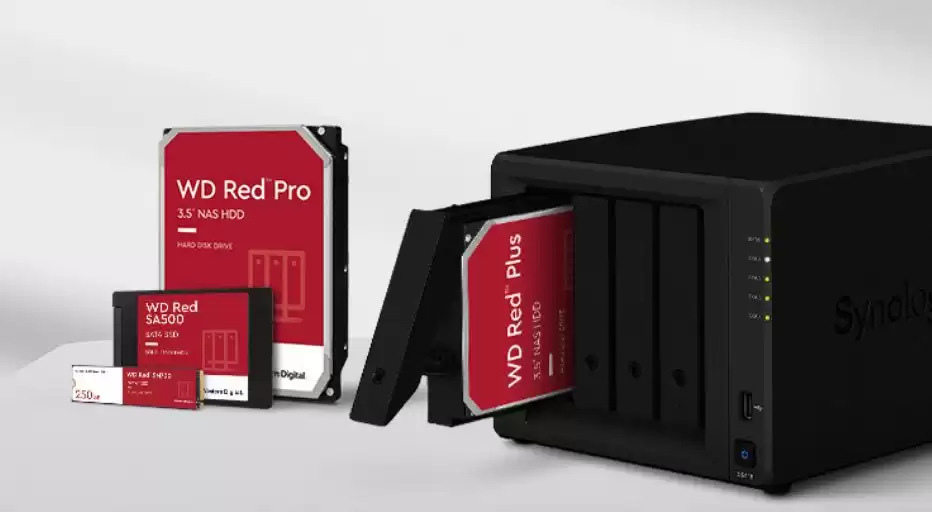 Pevný disk 3,5" Western Digital Red Plus 2TB Western Digital Red Plus 2 TB (WD20EFPX)