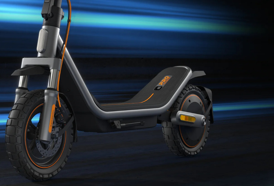 Xiaomi Electric Scooter 6 Pro ponúka 12-palcové terénne pneumatiky