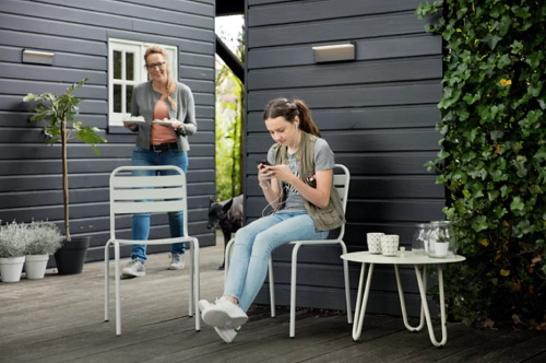 Nástenné svietidlo Philips Bustan, LED, teplá bla - antracitové Nástenné svietidlo Philips Bustan, LED, teplá bla - antracitové