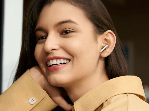 Slúchadlá Xiaomi Buds 4 Pro zlatá
