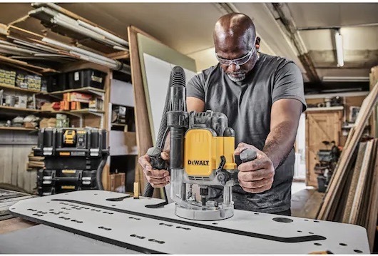 Fréza horná Dewalt DWE625KT 2 300W