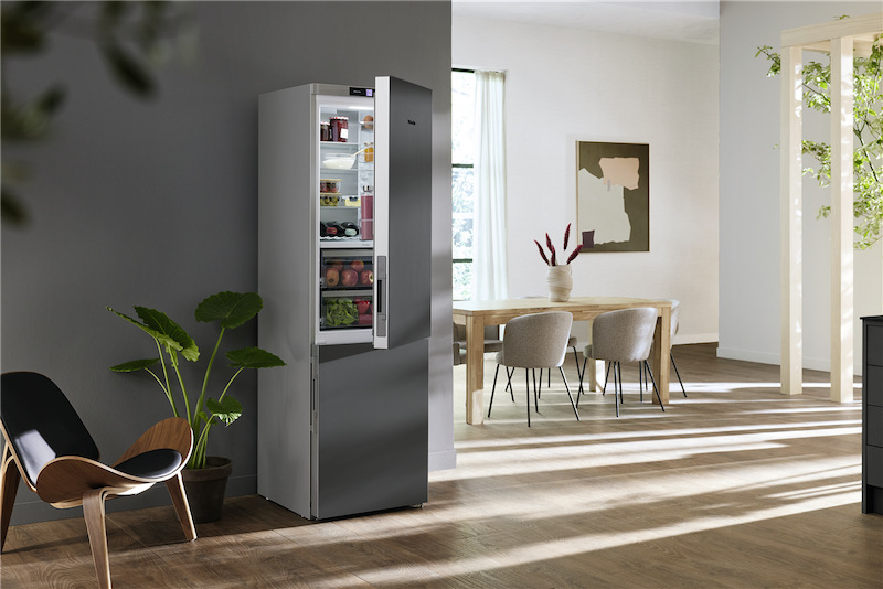 Chladnička s mrazničkou Miele KFN 4799 AD, matná čierna Chladnička Miele disponuje zásuvkou PerfectFresh Pro